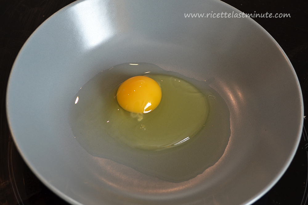 Egg in a bowl