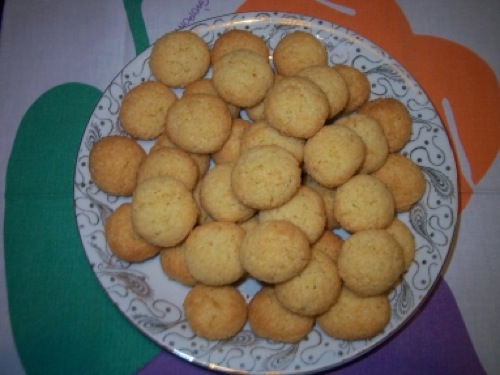 Ricetta dei biscotti al cocco (senza lievito)
