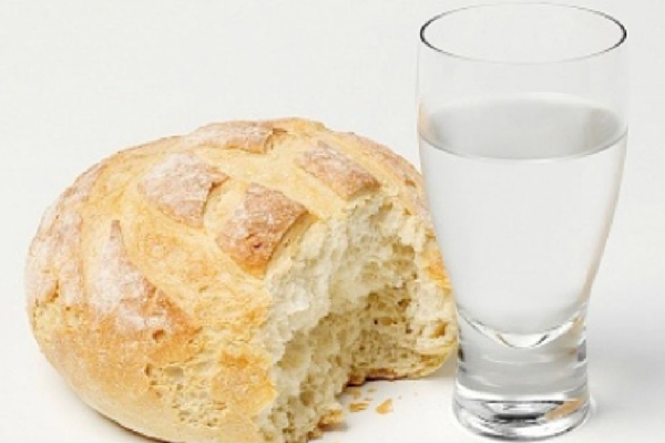 dieta pane e acqua