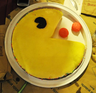 Pacman cake